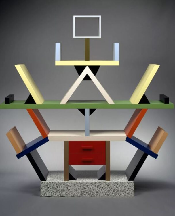 Bücherregal 80er Jahre von dem italienischen Designer Ettore Sottsass