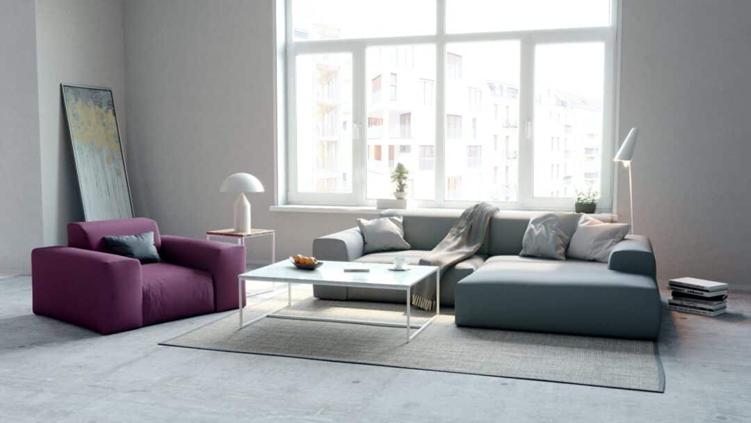 Eine Reihe von Möbeln, darunter ein Sofa, ein Couchtisch und Lampen.